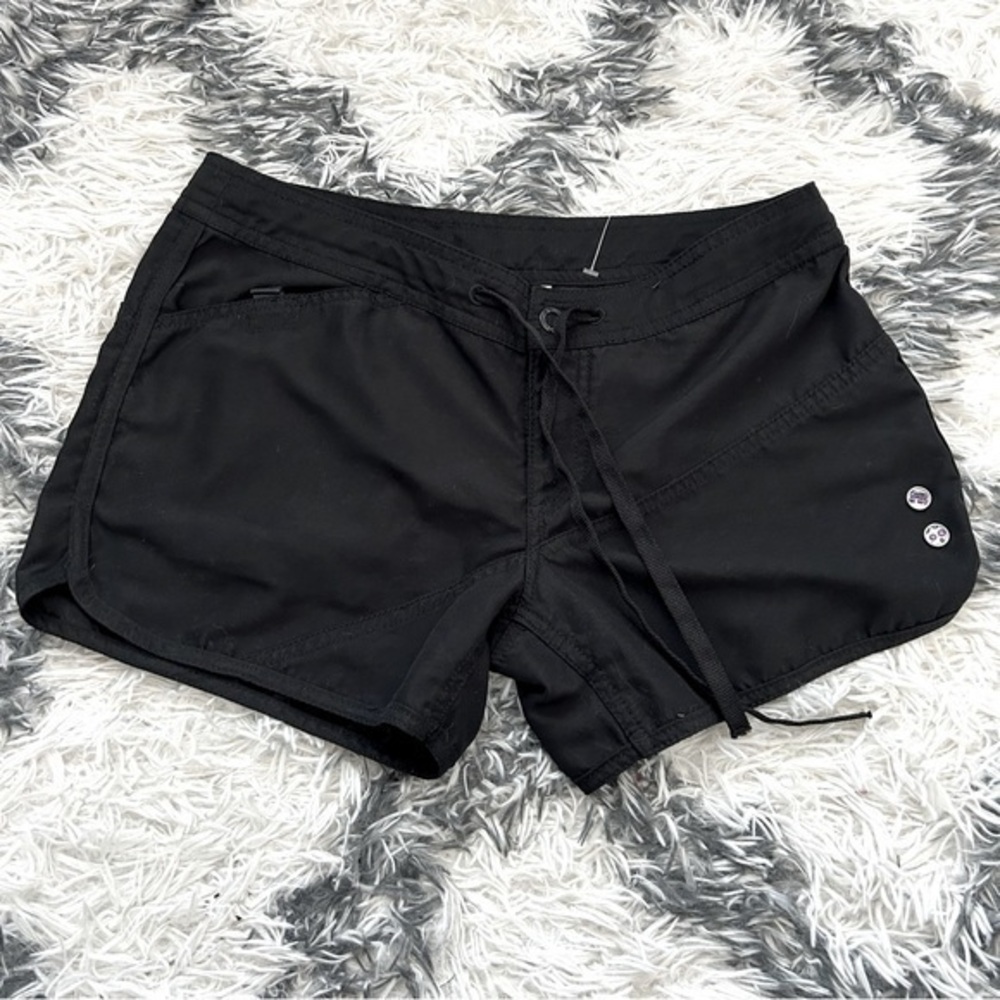 Powder Room Walking Shorts